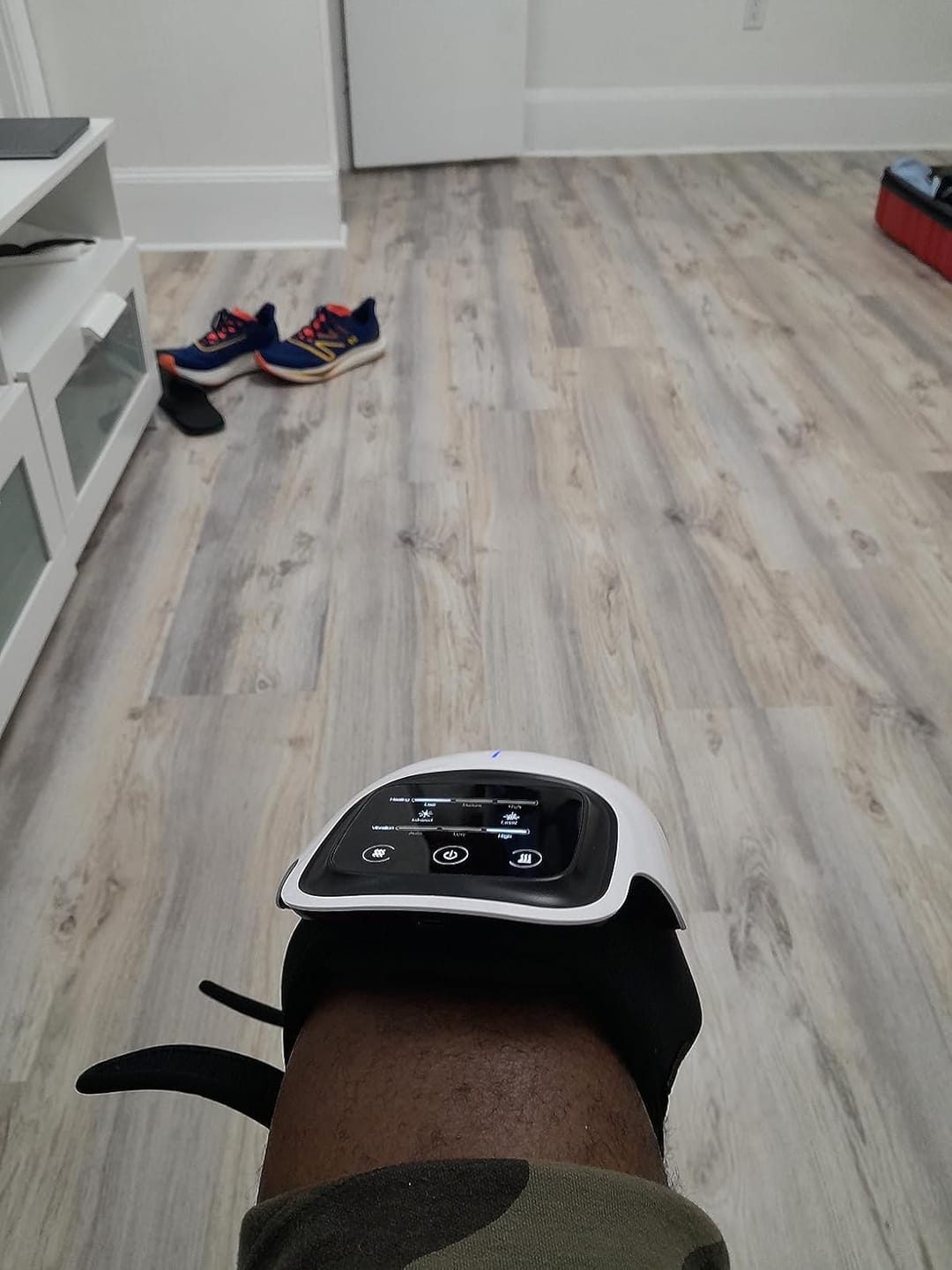 Customer photo review of Infrared Knee Massager - Joint Pain Relief