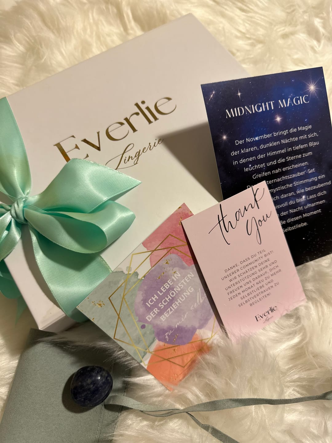 Customer photo review of MONATSBOX 💕