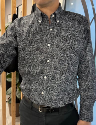 Konstantinos M. review of PAISLEY - Black image 1 out of 1