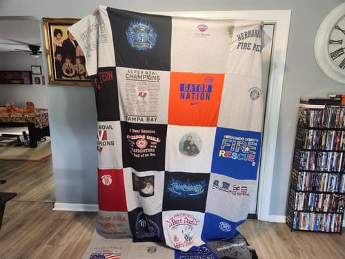 Customer photo review of Classic T-Shirt Blanket