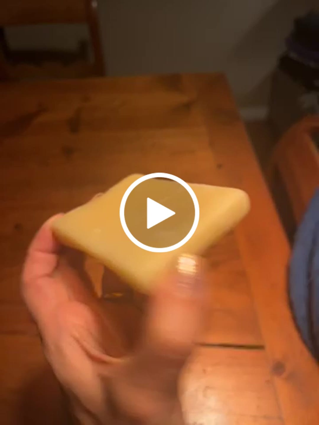 Customer video review of 6% Lavendel & Kamille Haarseife (Regeneration & Tiefenpflege)