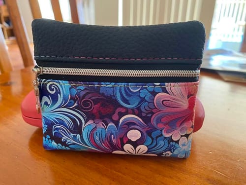 Customer photo review of Bubblegum Zip Pouch Pattern