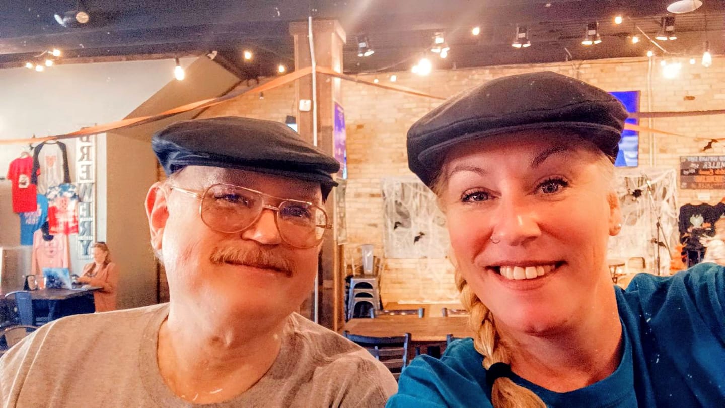 Customer photo review of Vintage Cap Linen