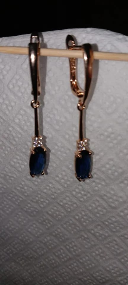 Customer photo review of Rose Gold Plated Copper Long Dangle Earrings Oval Blue Zircon — Blue | KIMLUD