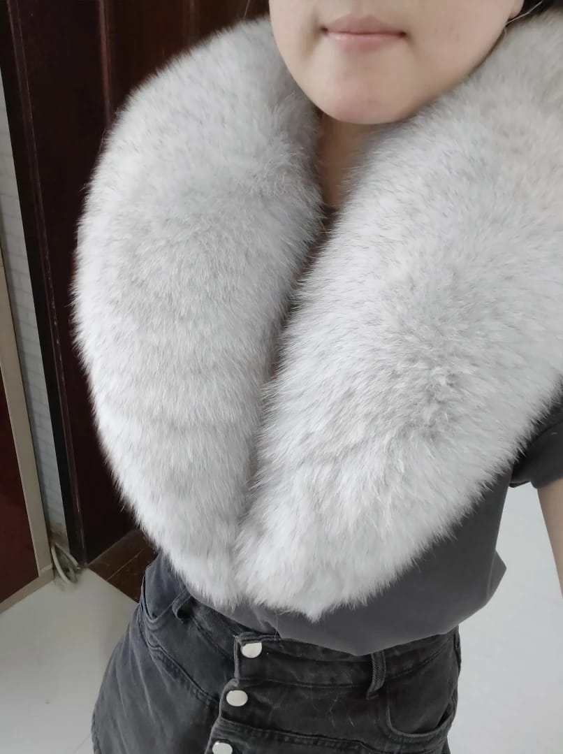 Customer photo review of Real Fox Fur Collar Scarf City-Luxe Winter Wrap — Black | KIMLUD