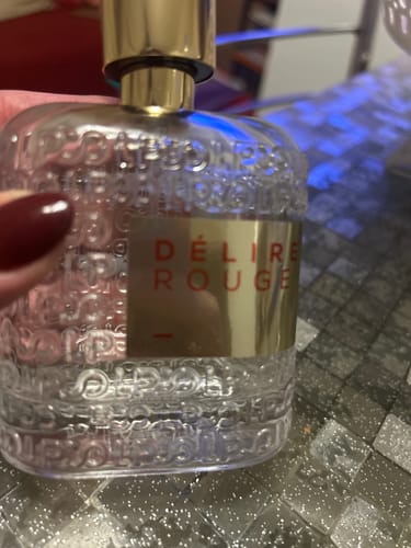 Customer photo review of DÉLIRE ROUGE - Eau de Parfum intense