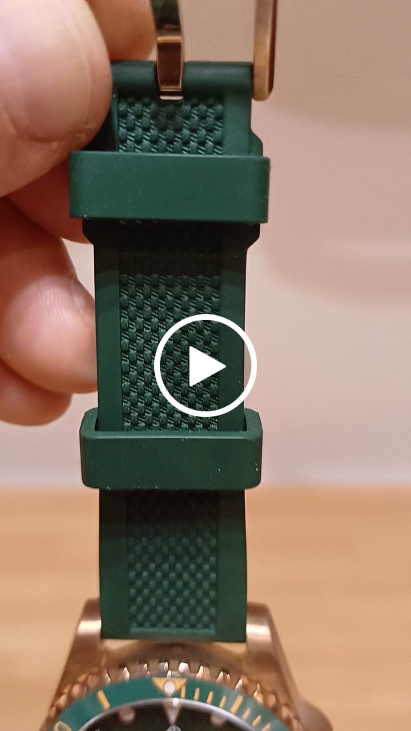 Customer video review of SEATURTLE.OCEAN(BRONZE) - Automatic Bronze Diver Watch | Turtle Green/FKM Rubber