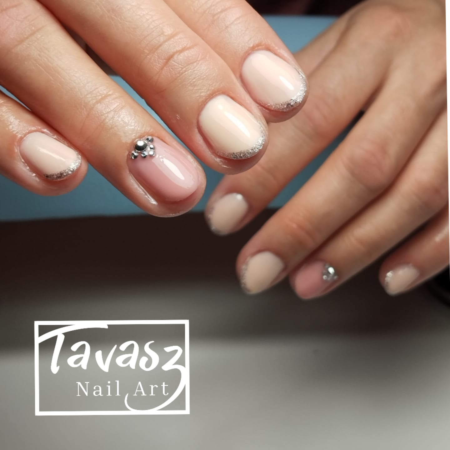Customer photo review of Didier Lab "Smart Fiber Base" üvegszálas alapozó zselé, Nude, 10ml