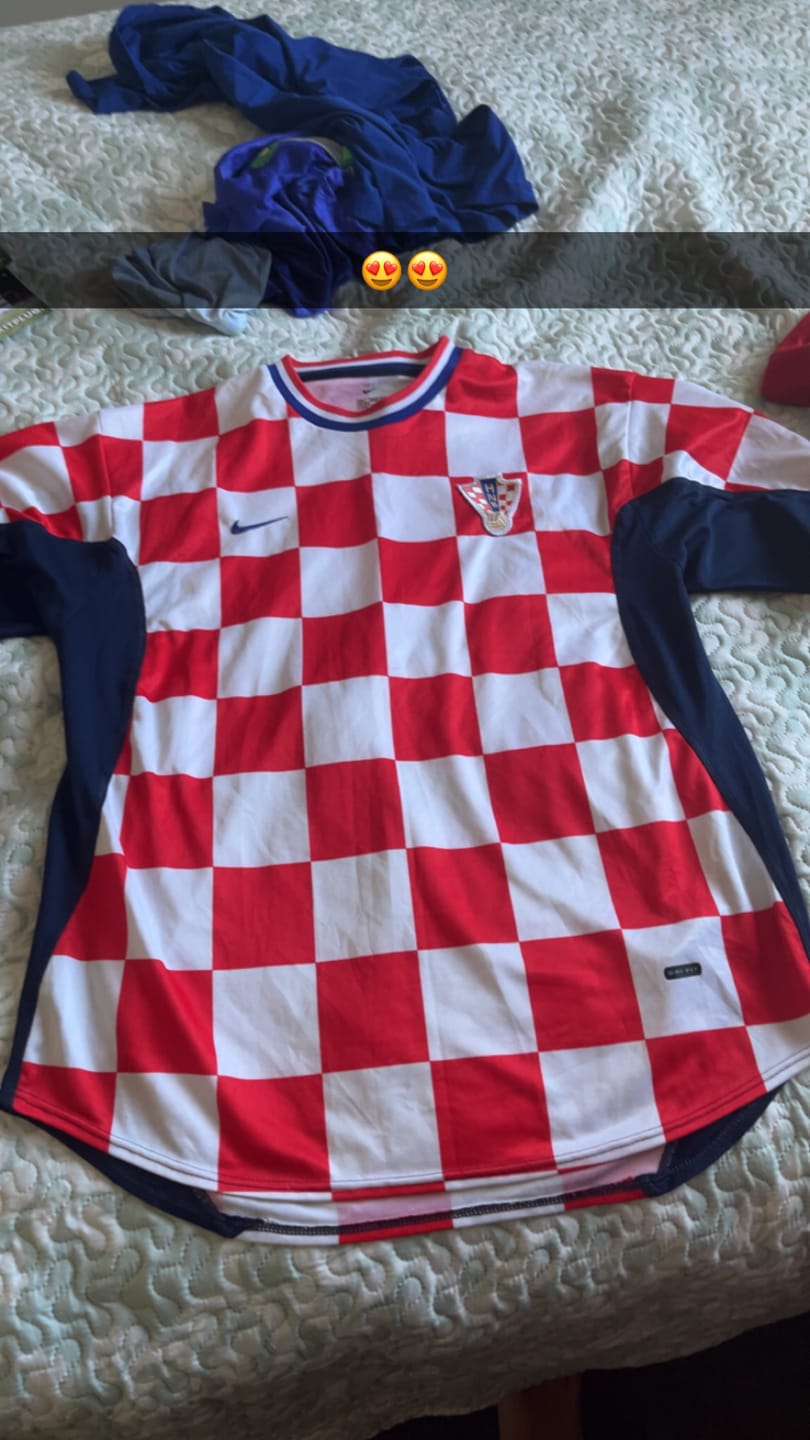 Customer photo review of RETRO Mystery Football Shirt
