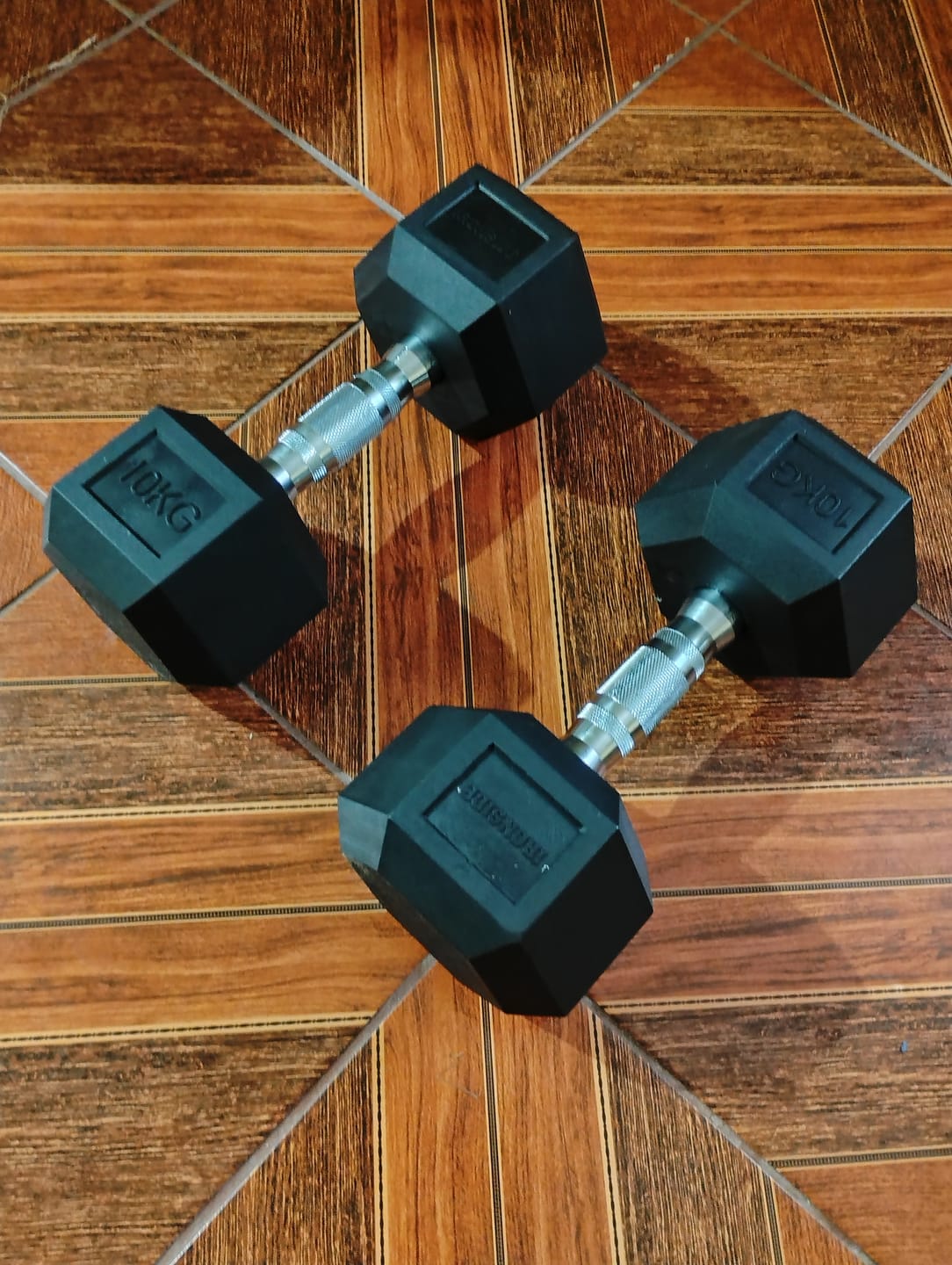 Customer photo review of Par de Mancuernas Hexagonales 2.5 a 17.5 KG IRONSIDE