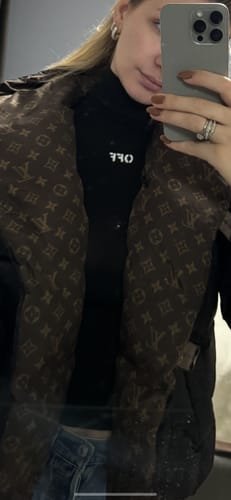 Customer photo review of Second Skin Maglioni Bianco/Nero