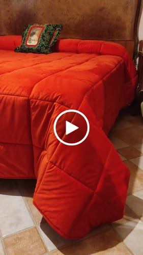 Customer video review of Trapunta, Trapunta Invernale Double Face in Morbido e Caldo Velluto Rosso