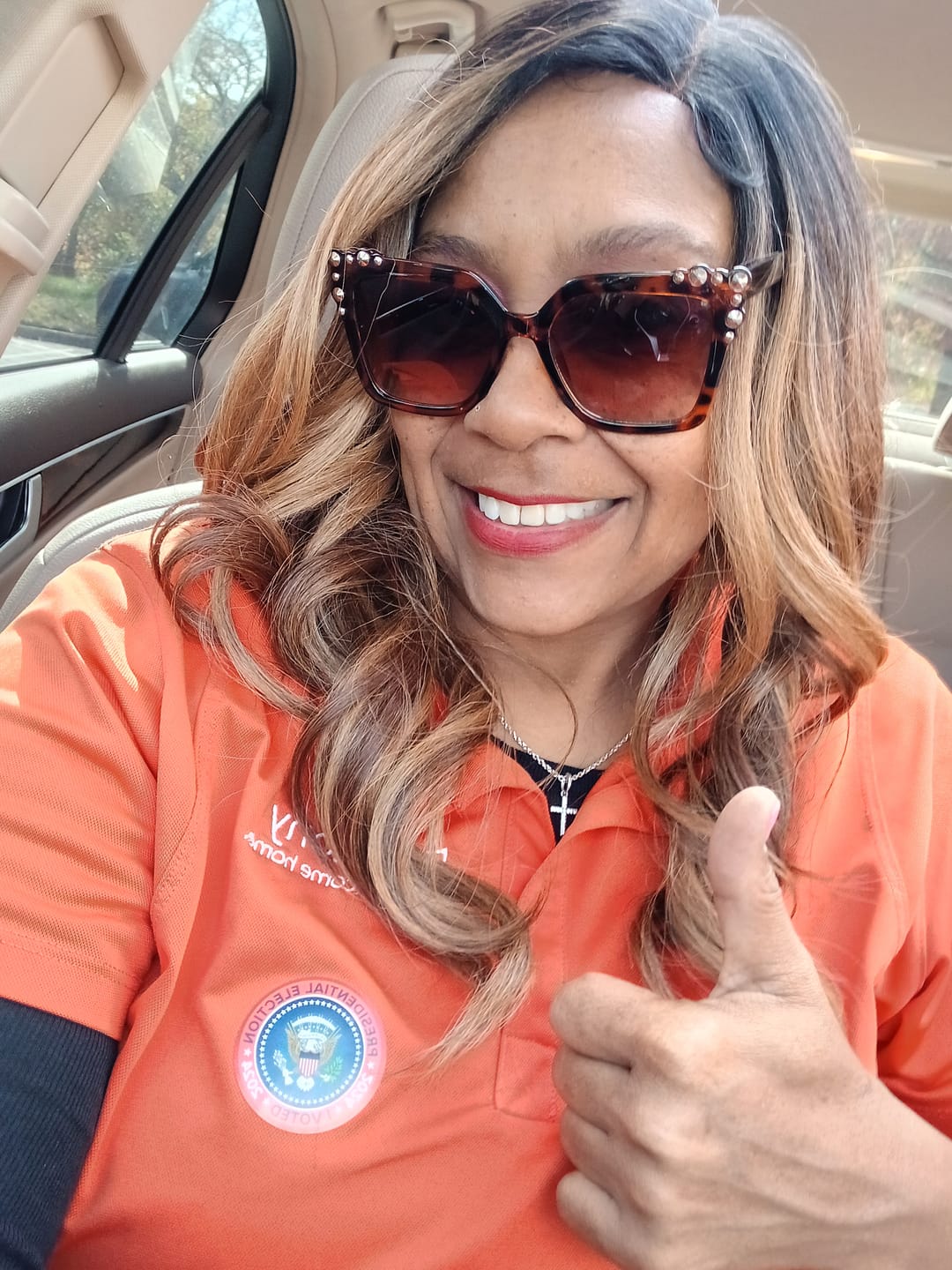 Customer photo review of Shake N Go Freetress Equal Synthetic 5" Lace Part Wig - VALENTINO