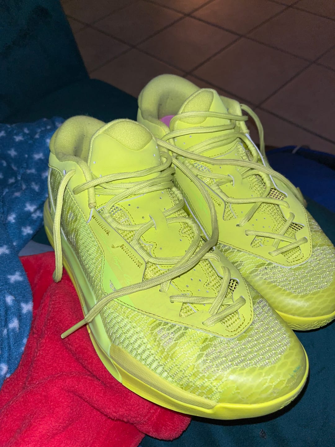 Customer photo review of Game1 Apple