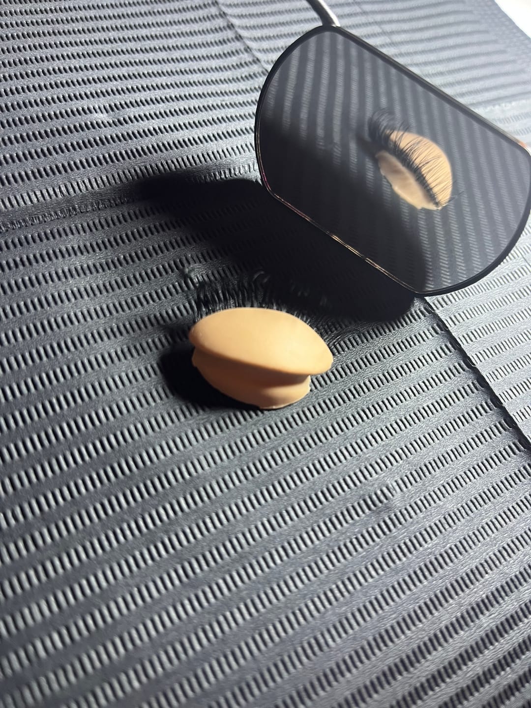 Customer photo review of Luxe Gold Precision Tweezer Trio