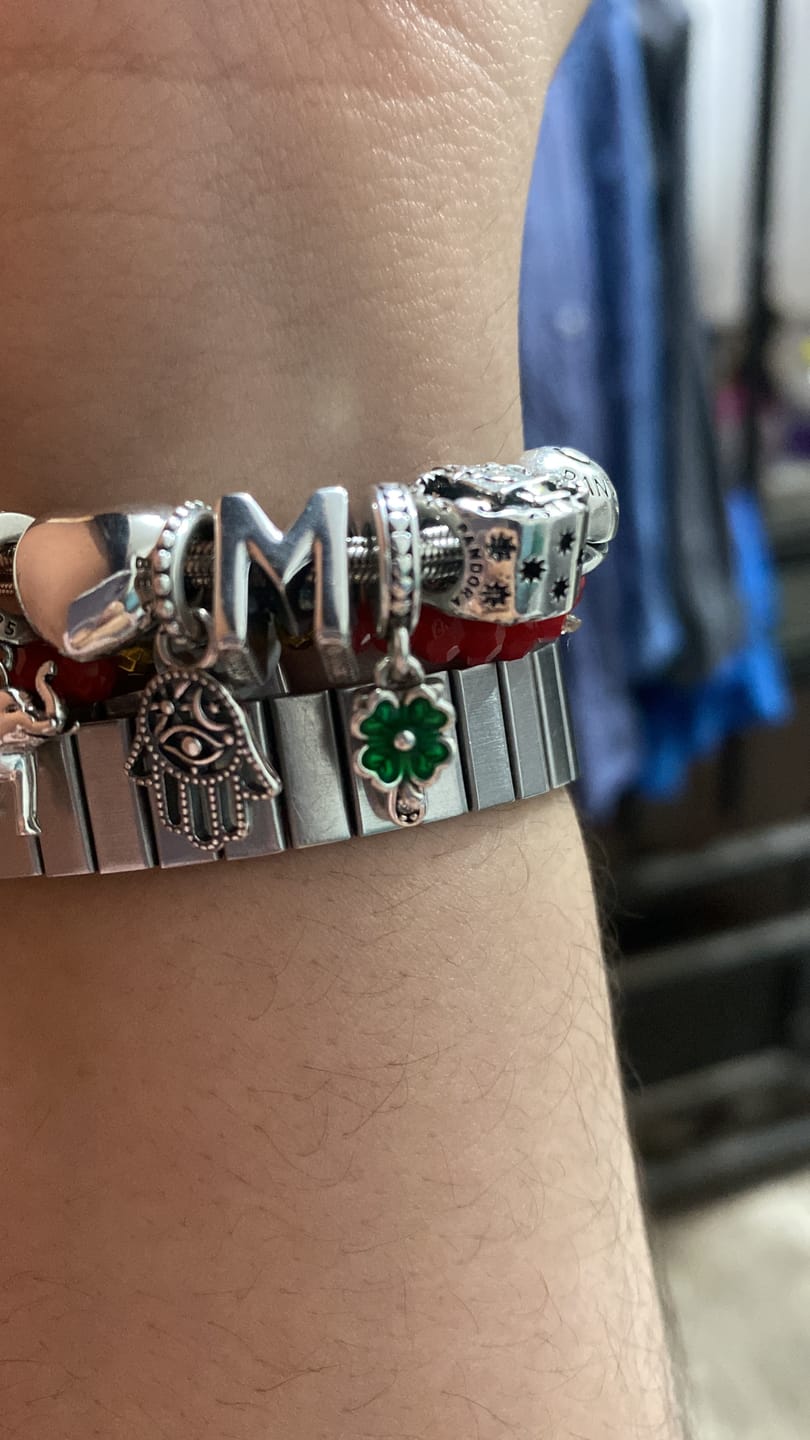 Customer photo review of Charm Trébol y Número 7