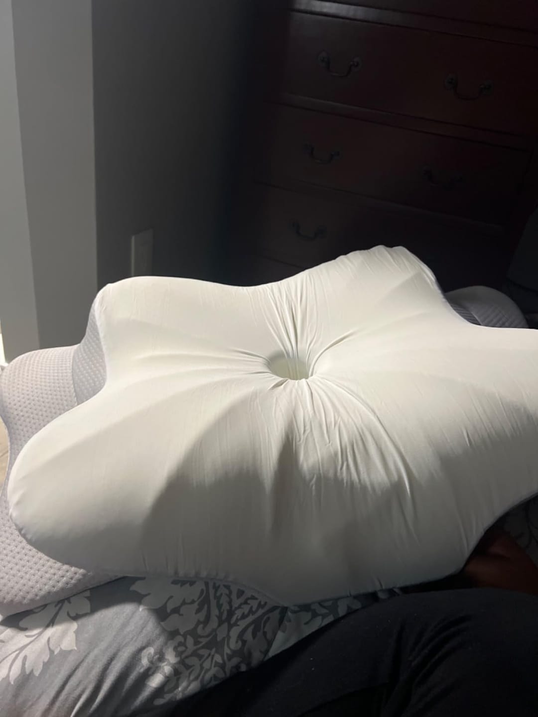 Customer photo review of DreamAlign Ergonomisk nakkepude med memory-skum