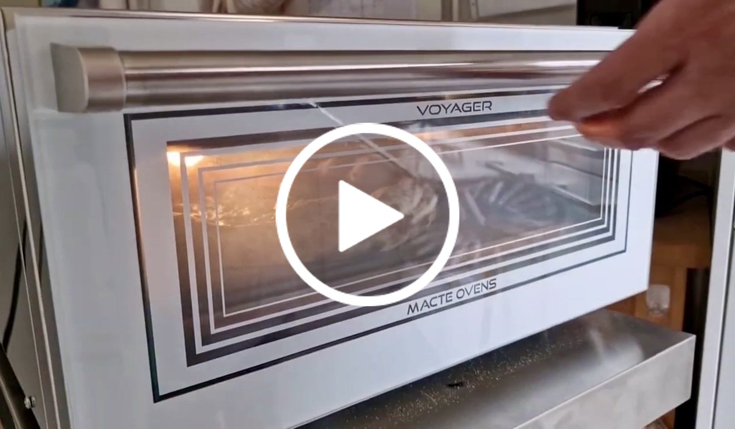 Customer video review of Macte Ovens Voyager SMART | Forno elettrico per pizza e pane