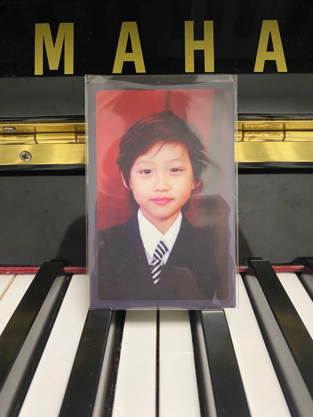 Customer photo review of Premium Photocard Sleeves for K-Pop Fans