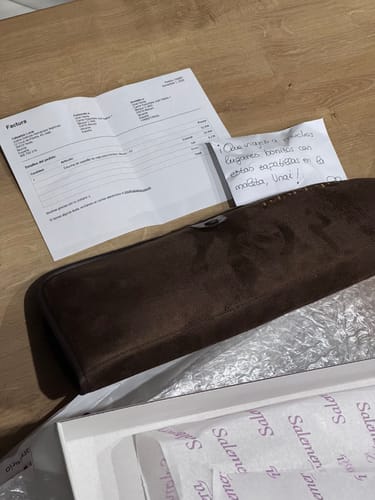 Customer photo review of Estuche de zapatilla de viaje para hombre