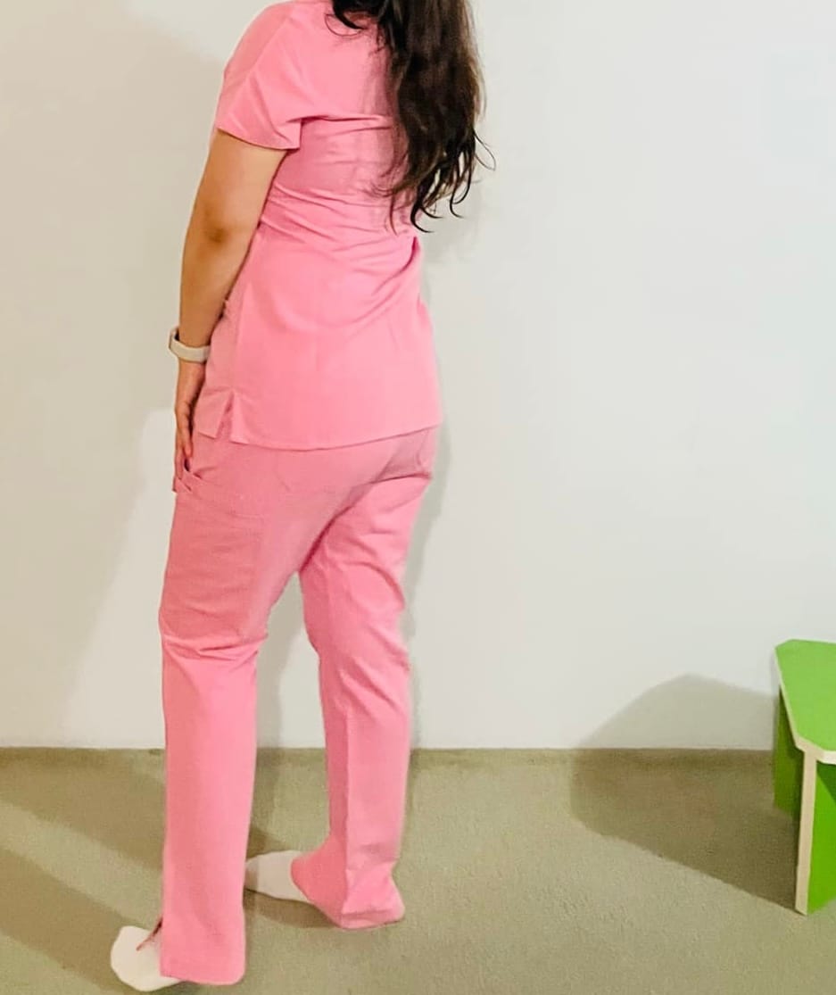 Customer photo review of CLARISSA Skinny Leg Pants (Original SLTECH™ fabric) - Picasso Pink