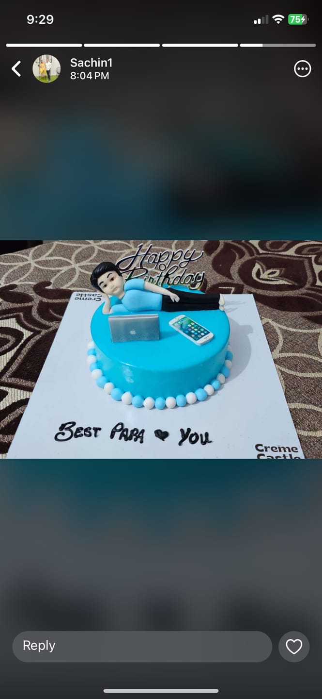 Customer photo review of Side Workaholic Cake