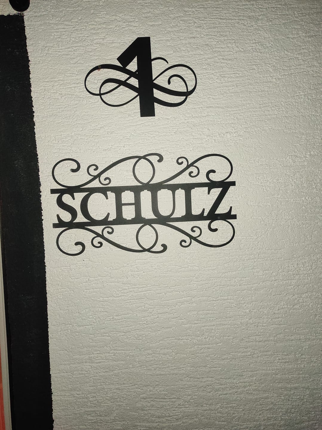 Customer photo review of Hausnummer - Ornamental Style passend zum Hausnummern-Monogramm (personalisierbar)