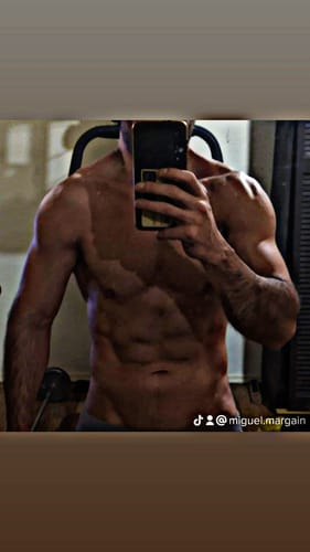 Reseña con foto de un cliente sobre Ciclo Oral Masa Muscular Primobolan Winstrol Oxandrolona