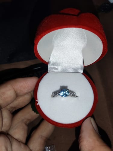 Customer photo review of 1.5ct Slovenia Engagement Ring