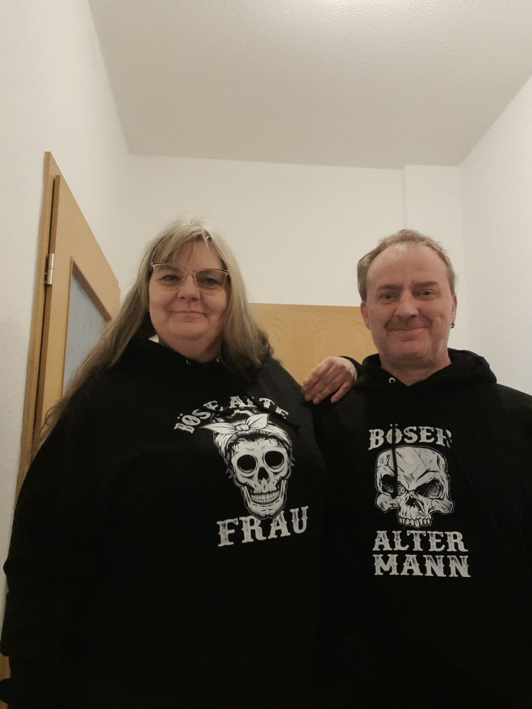 Customer photo review of Böse alte Frau - Damen Hoodie