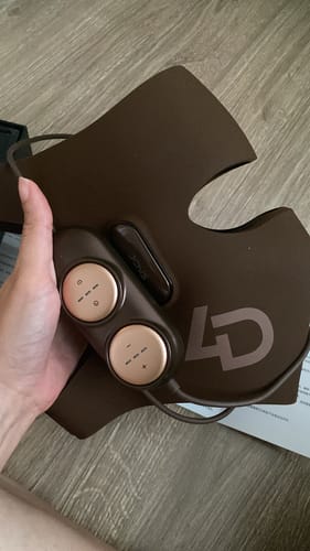 Customer photo review of JOVS 4D Laser Light Therapy Mask