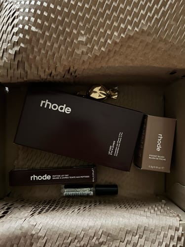 Customer photo review of pocket blush - sleepy girl -  soft mauve