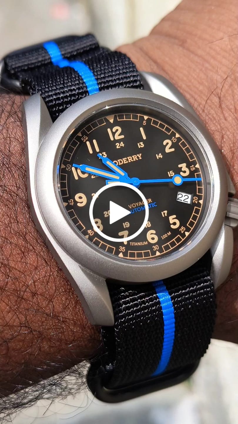 Customer video review of VOYAGER - 100M Waterproof Titanium Automatic Field Watch | Vintage Noir