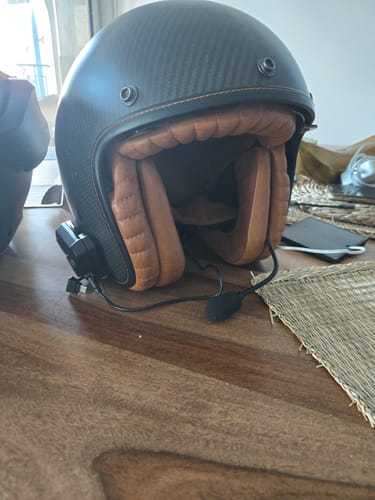 Customer photo review of Motarcom - L'intercom moto haut de gamme et abordable