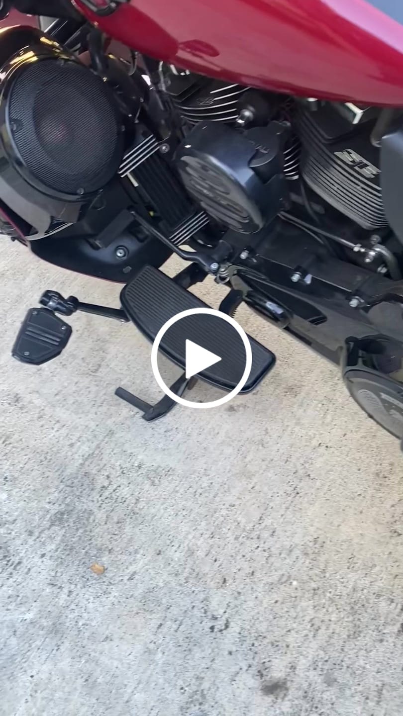 Customer video review of SoundBomb™ V-Twin Dual-Tone Air Horn with Cover