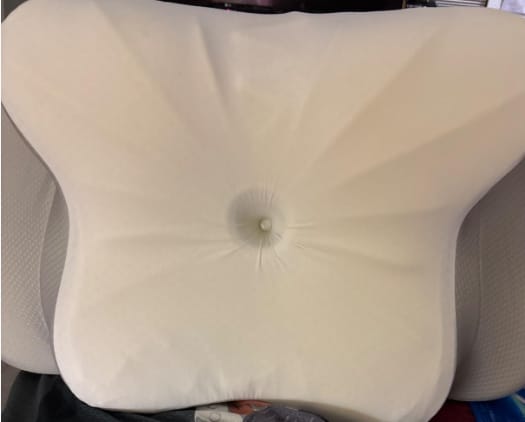 Customer photo review of DreamAlign Ergonomisk nakkepude med memory-skum