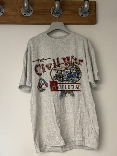 Customer photo review of Vintage Civil War T Shirt Fits Mens Small Grey 90s USA