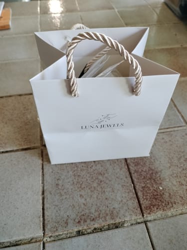 Customer photo review of Emballage cadeau - Sac, boîte et carte de voeux