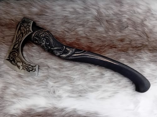 Customer photo review of Handmade bearded axe "Fenrisulfr" with engraved handle (old model)