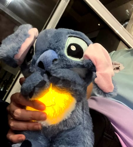 Customer photo review of סטיץ' בובת חלומות נושמת