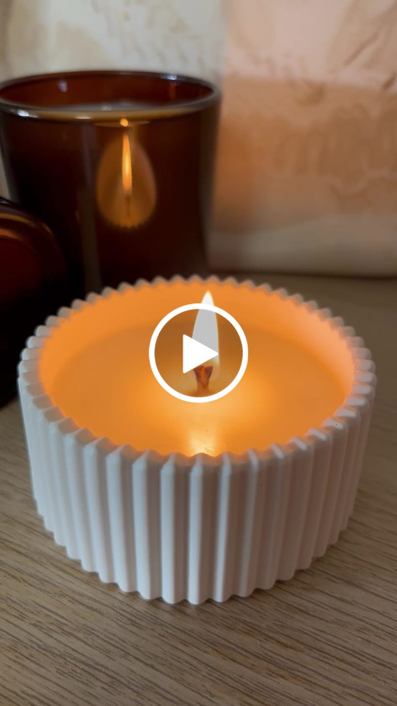 Customer video review of Fragancia BOIS AGAR NOIR