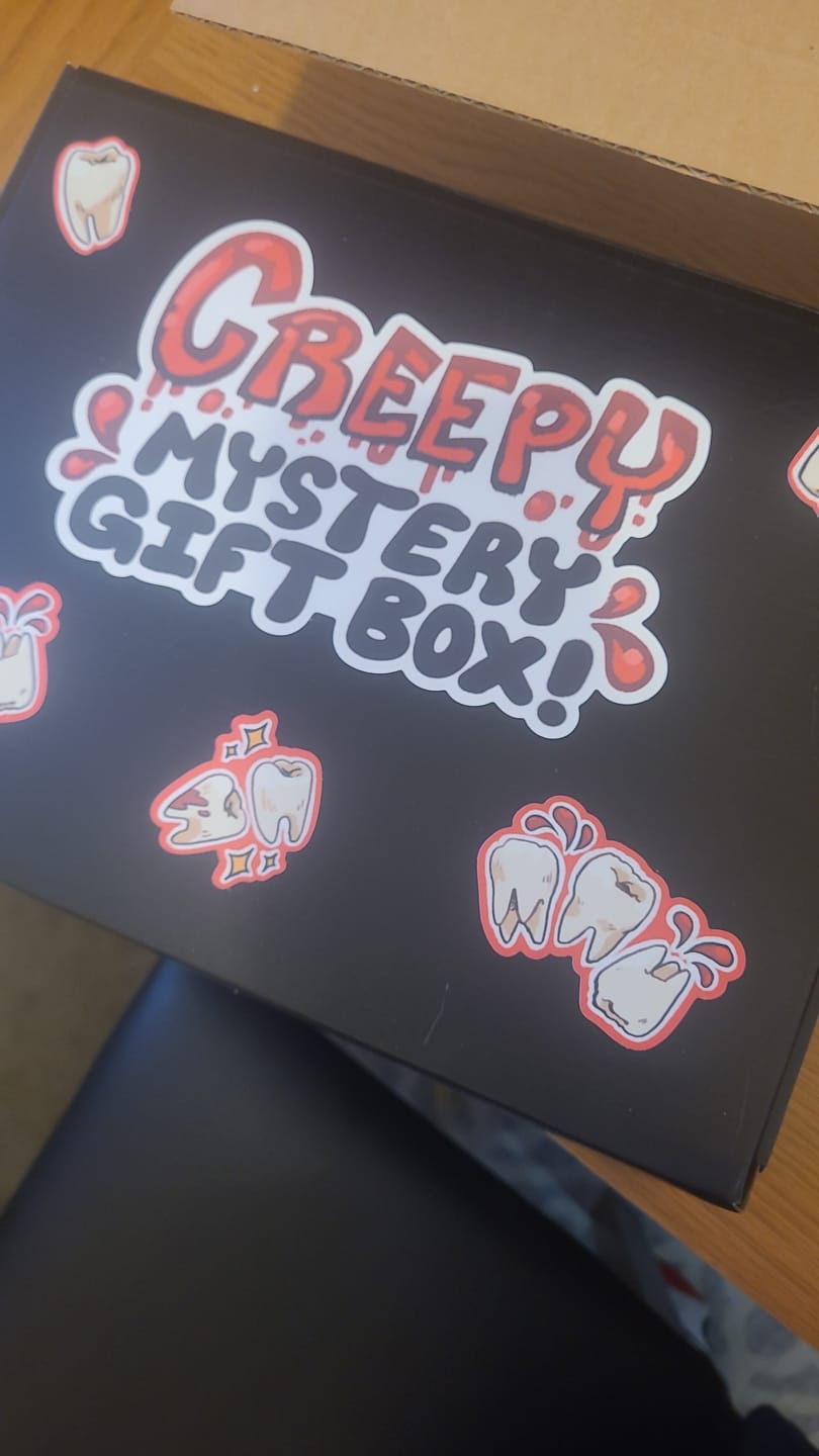 Customer photo review of Creepy Mystery Gift Box