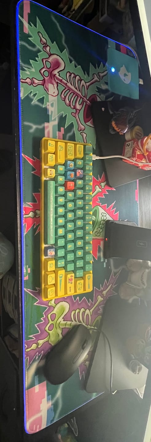 Customer photo review of Spongebob P1 Skeleton Patrick RGB Mousepad - L