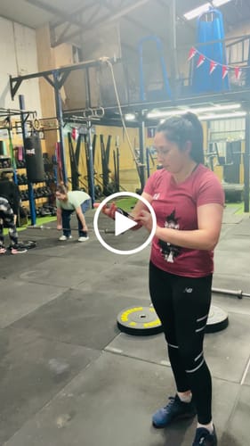 Customer video review of Muñequeras ORX