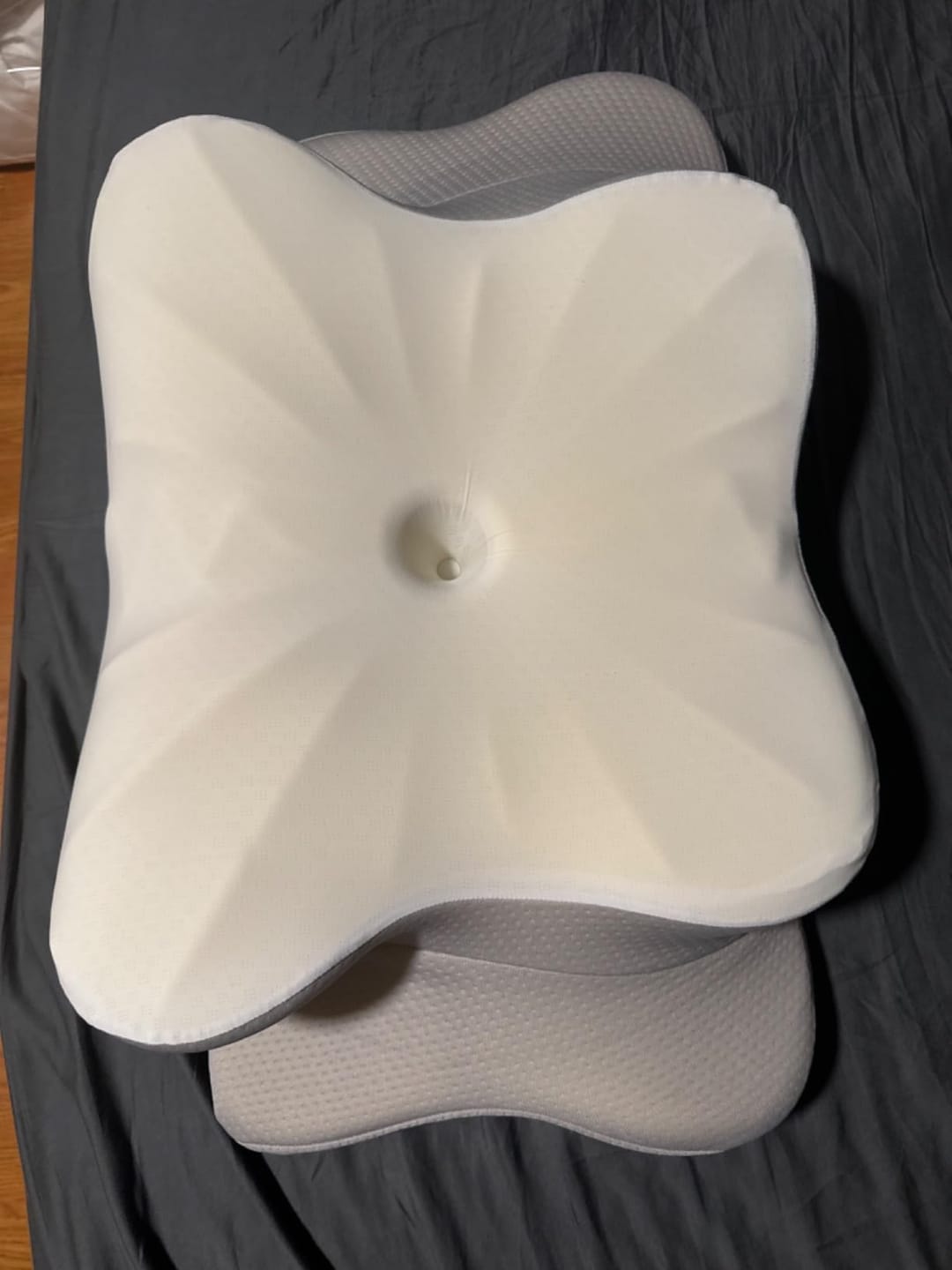 Customer photo review of DreamAlign Ergonomisk nakkepude med memory-skum