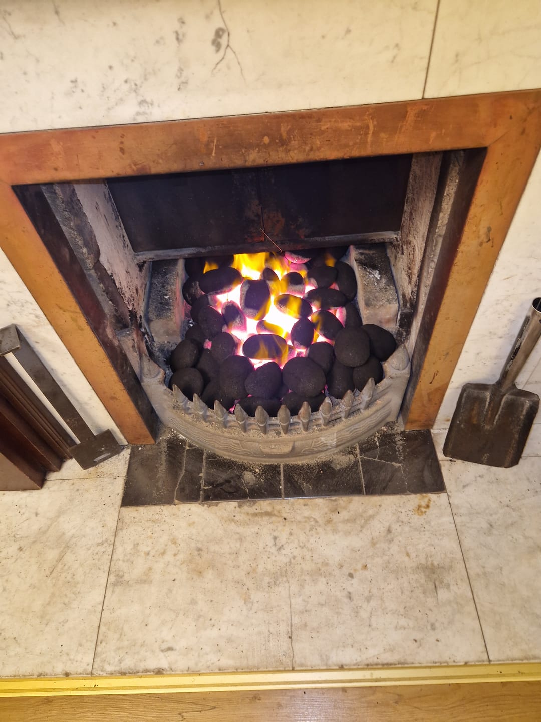 Customer photo review of Glo Therm Smokeless Coal (1 Tonne) 50 x 20kg Bags