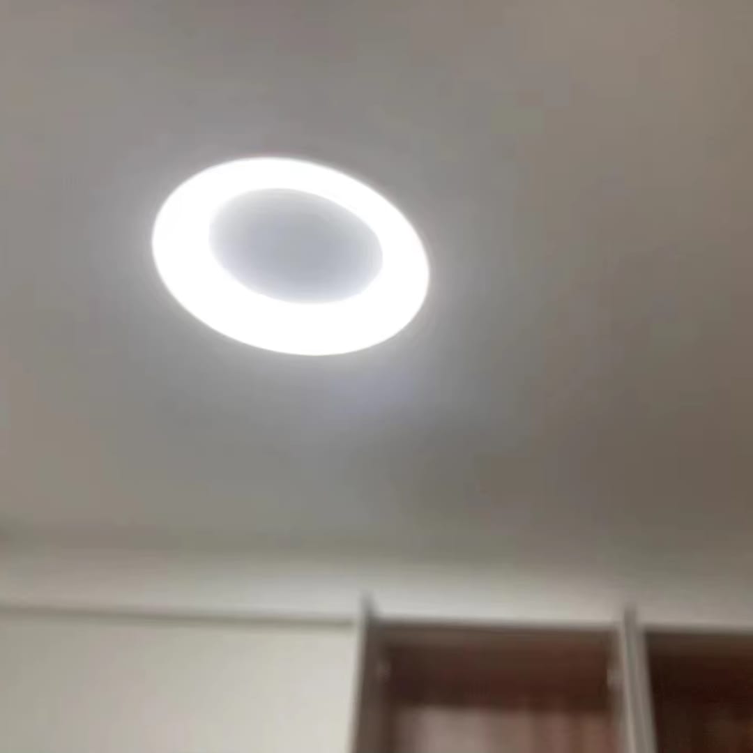 Customer photo review of Scandinavische Ronde LED-Plafondlampen - NordicGlow