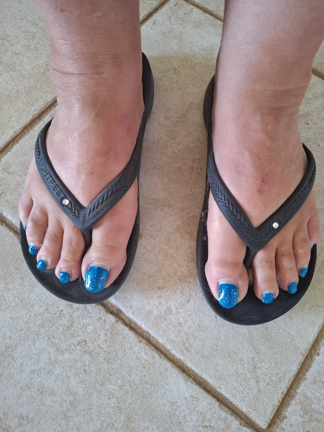 Customer photo review of Arch Support Thong with Diamante