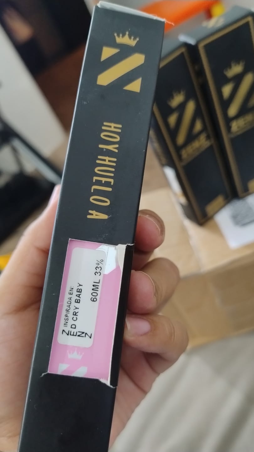 Customer photo review of Perfume Tendencia D CRY BABY MELANIE MTZ NUEVO zenz