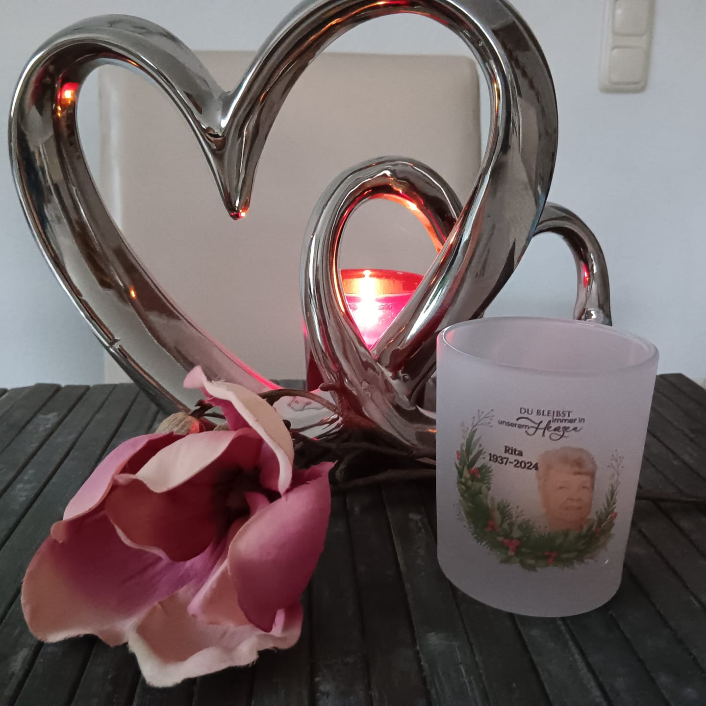 Customer photo review of Bei euch - Personalisiertes Teelicht